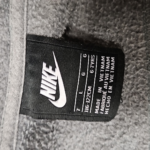 Nike Jacket - Picture 3 of 5